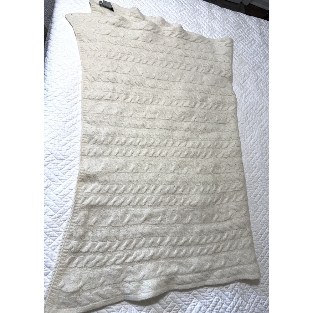 Vintage Aran Crafts 100% Merino Wool Throw Blanket Ivory Made in Ireland 37x50